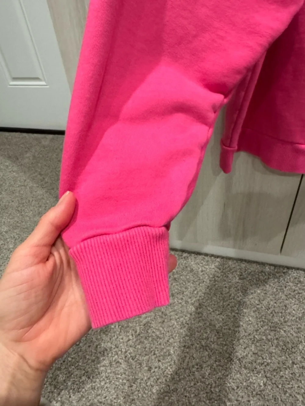 Vans Barbie Bright Pink Crewneck Sweatshirt 🩷🍓 - Picture 9 of 10